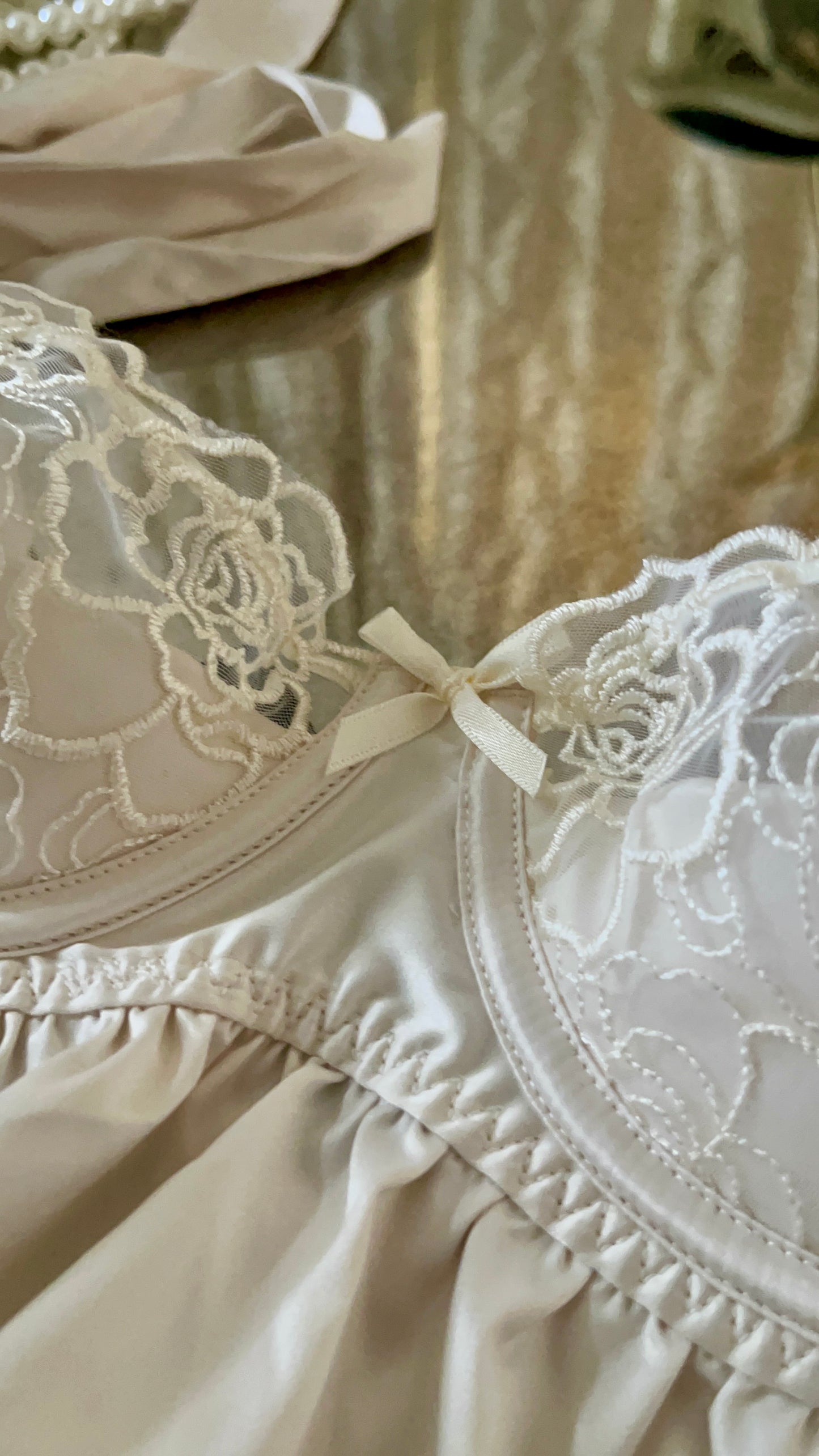 BRIDAL SATIN & EMBROIDERED LACE Off White BABYDOLL & G-STRING SET